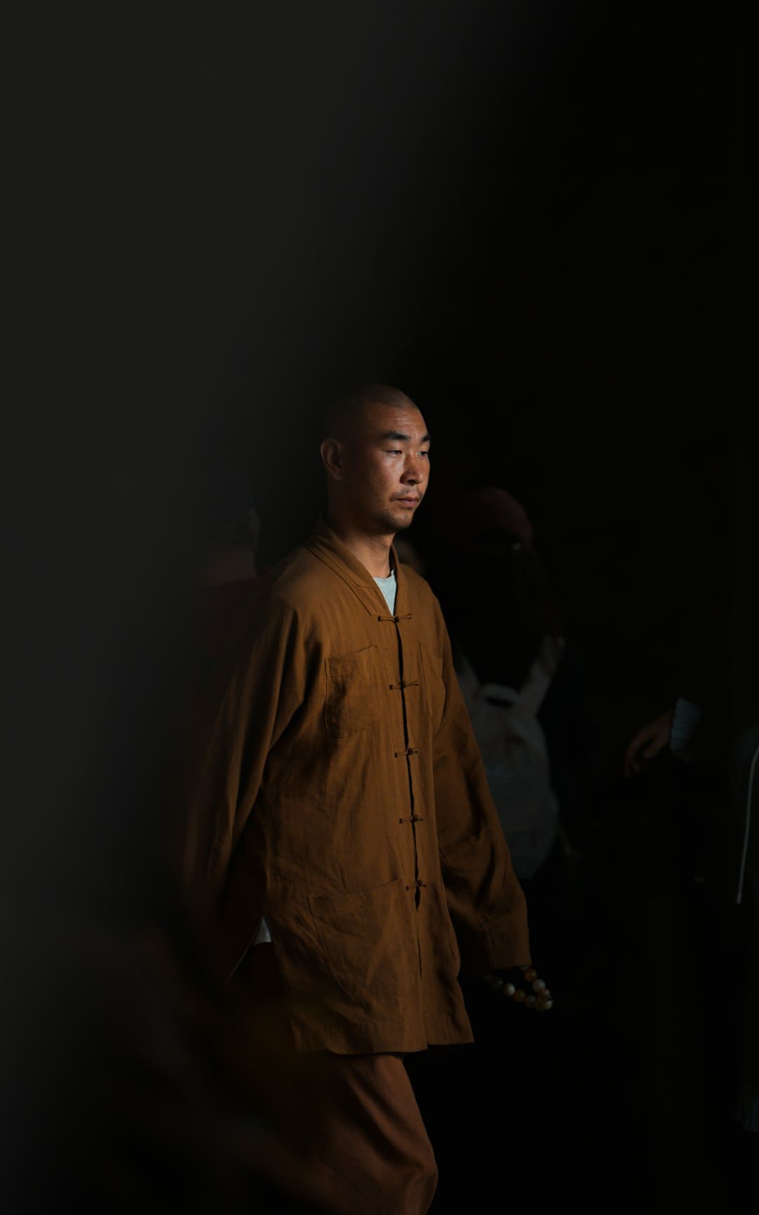 吴京人设坍塌，有胡锡进一份劳绩